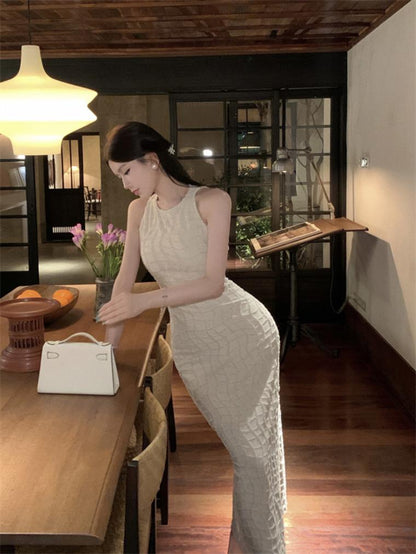 Temperament sleeveless vest dress slim fit hip dress R0559