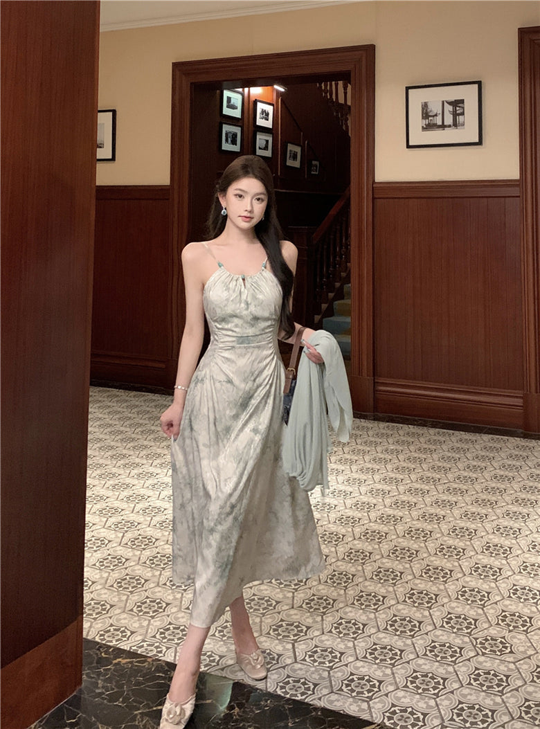 Green suspender halter dress unique chiffon sunscreen cardigan two-piece set R0616