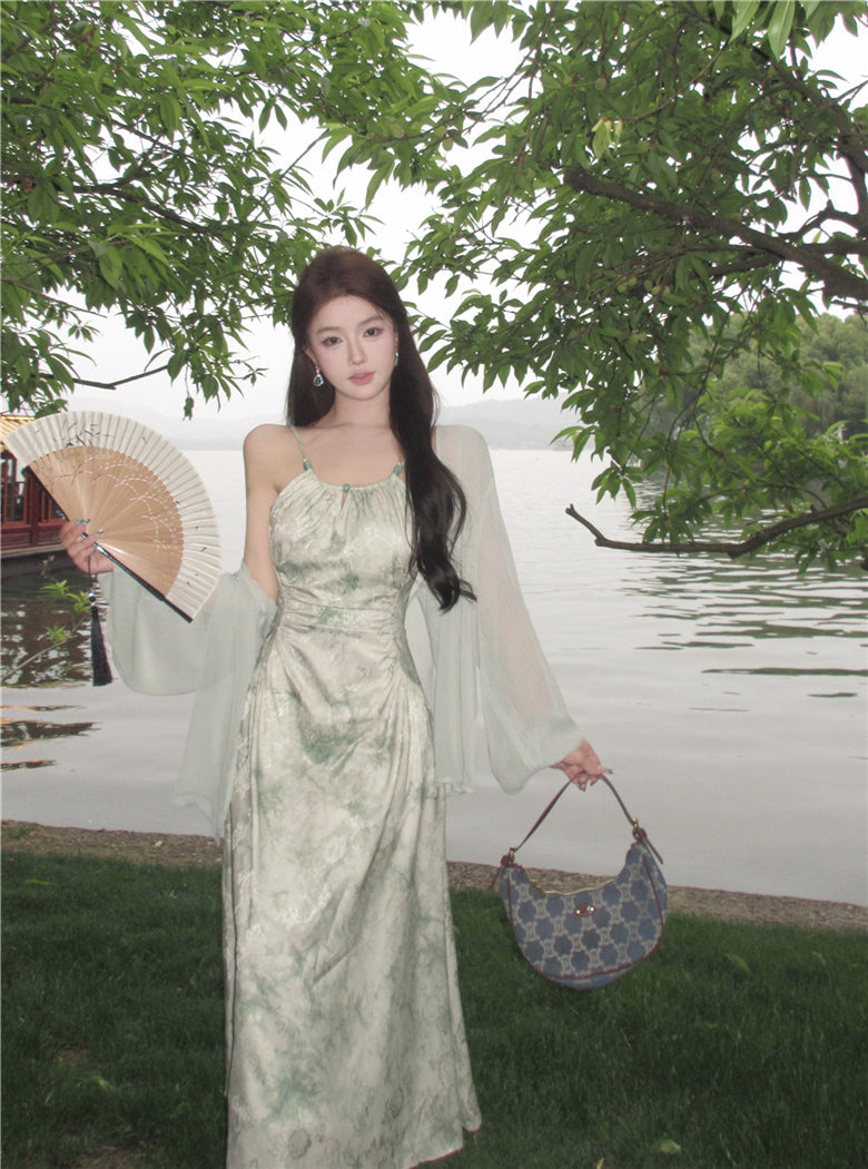 Green suspender halter dress unique chiffon sunscreen cardigan two-piece set R0616