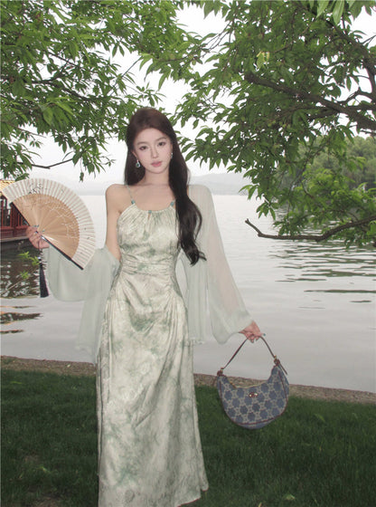 Green suspender halter dress unique chiffon sunscreen cardigan two-piece set R0616
