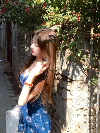 V-neck blue floral suspender dress shows figure and waist A-line short skirt R0522