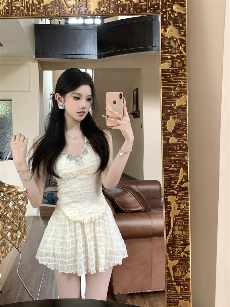 High-end halter neck rhinestone design sleeveless top for petite high waist slimming hip skirt suit R3673