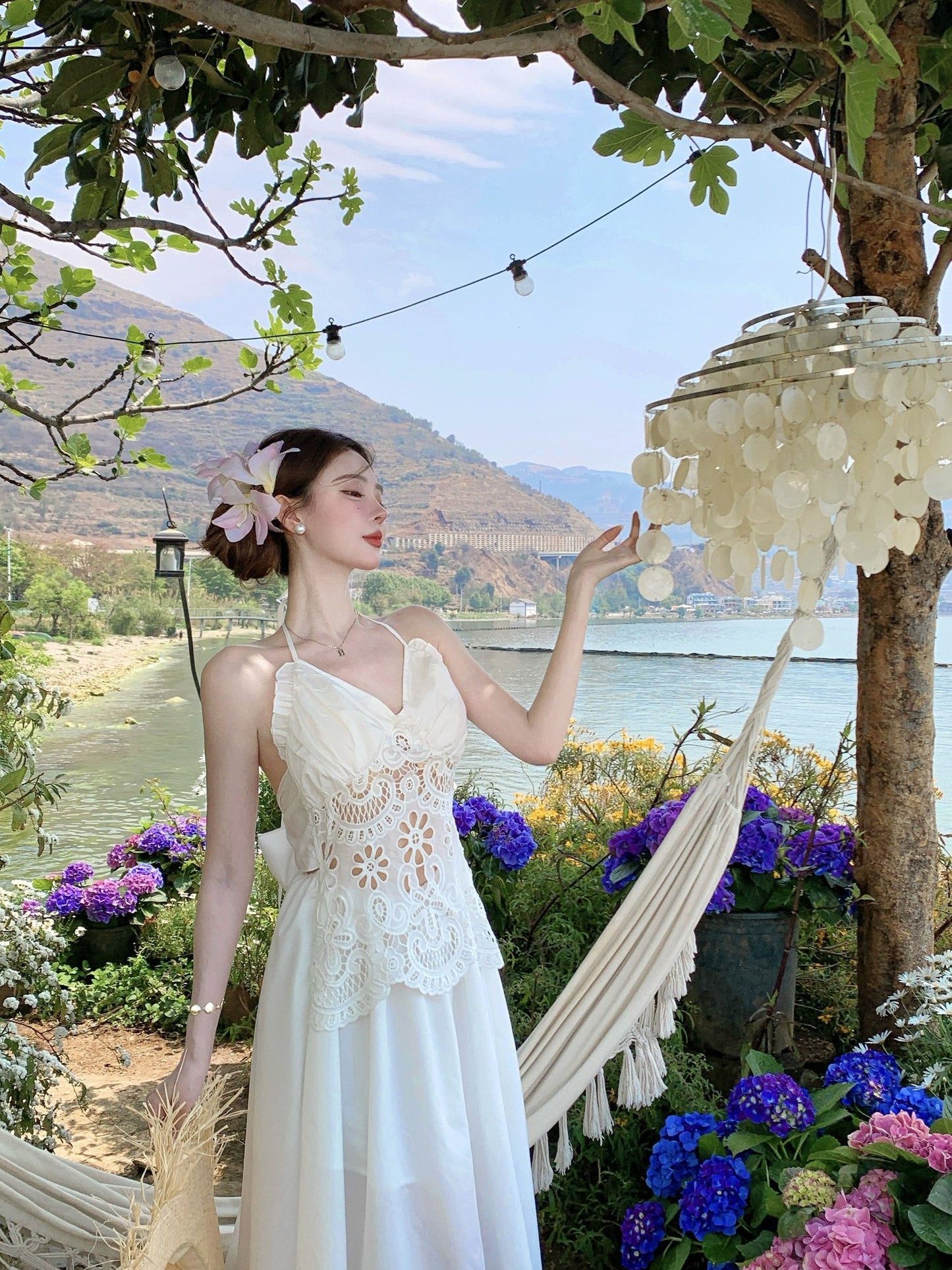 Temperamental high-end dress gentle style beautiful embroidered dress R0648