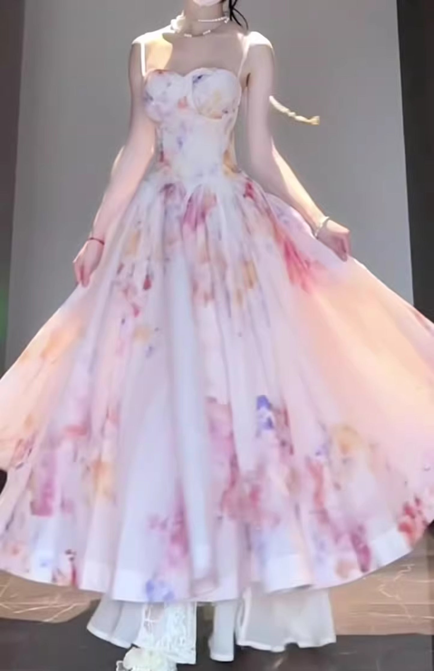 Gentle temperament pink floral suspender dress beautiful waist dress R0685