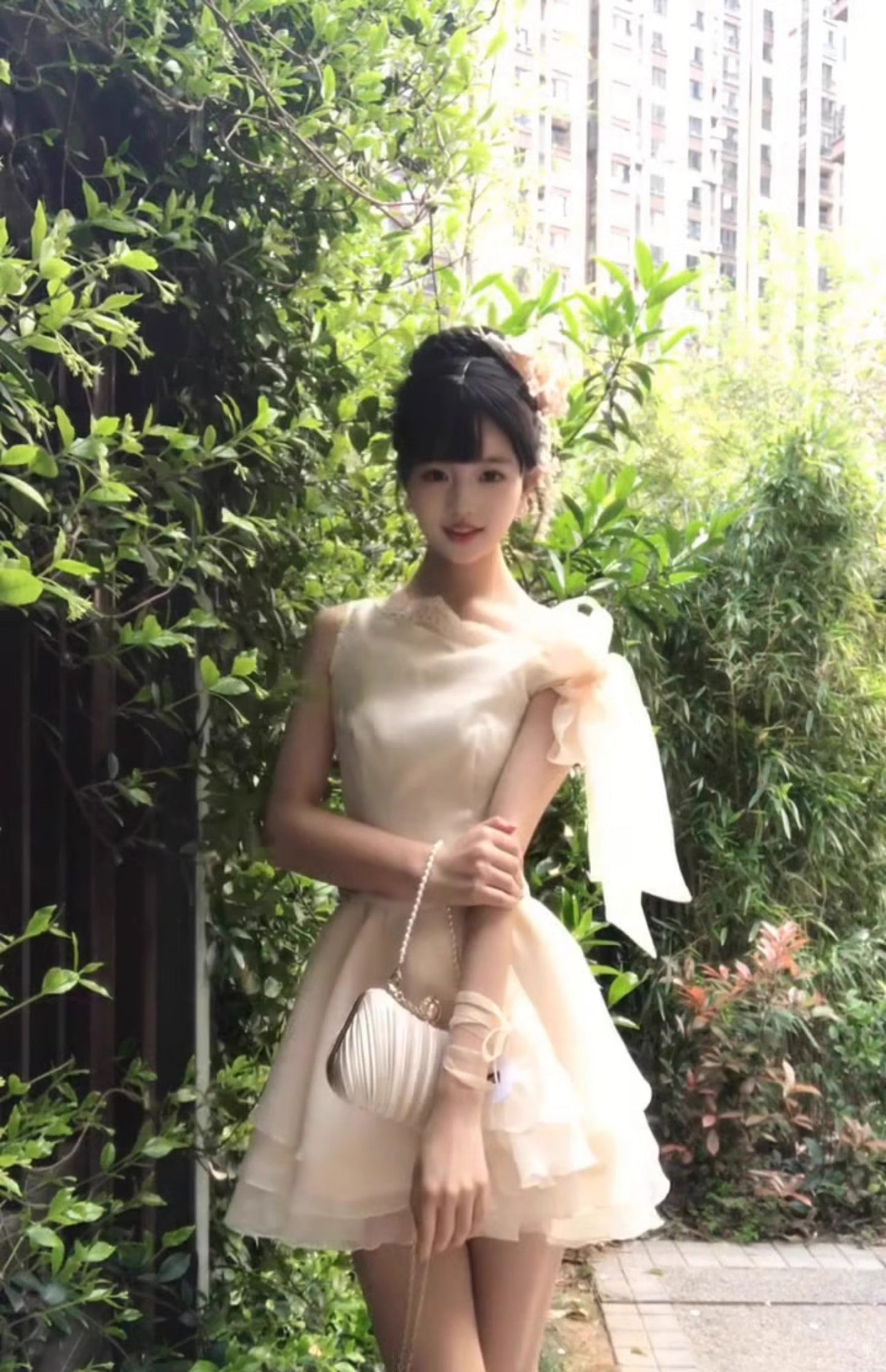 Gentle temperament lace off-shoulder dress beautiful waist small dress tutu skirt R0793