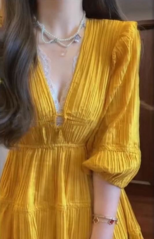 Yellow v-neck dress new style seaside holiday temperament waist a-line skirt R0678