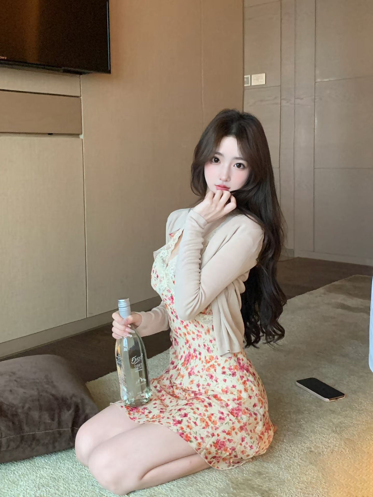 Temperament v-neck lace floral dress beautiful waist a-line short skirt 2025 new style R0840