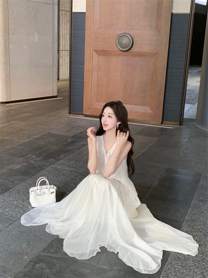 Beautiful flower vest dress gentle temperament atmosphere small skirt R0715