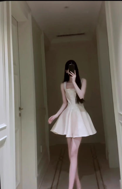 Suspender dress French style high-end waist a-line birthday puffy short skirt R0609