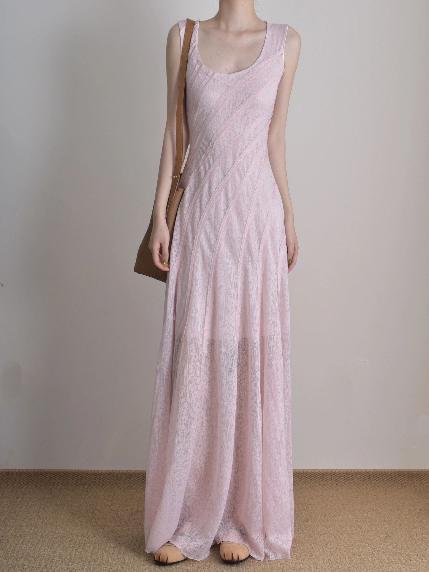 Pink suspender dress, beautiful waist temperament long dress R0533