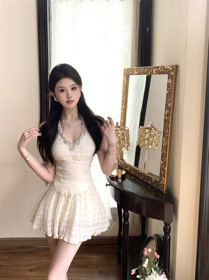 High-end halter neck rhinestone design sleeveless top for petite high waist slimming hip skirt suit R3673