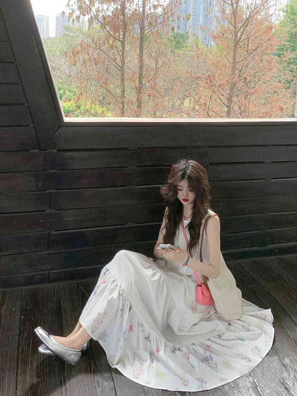 Sleeveless vest floral dress 2025 new gentle temperament loose A-line long skirt R0623