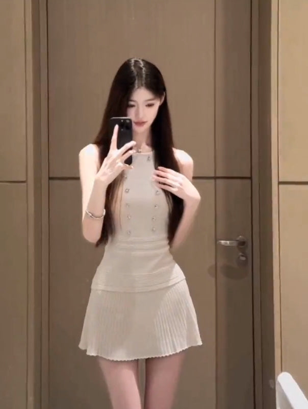 Suit outfit gentle temperament white vest pleated skirt two-piece suit R0662