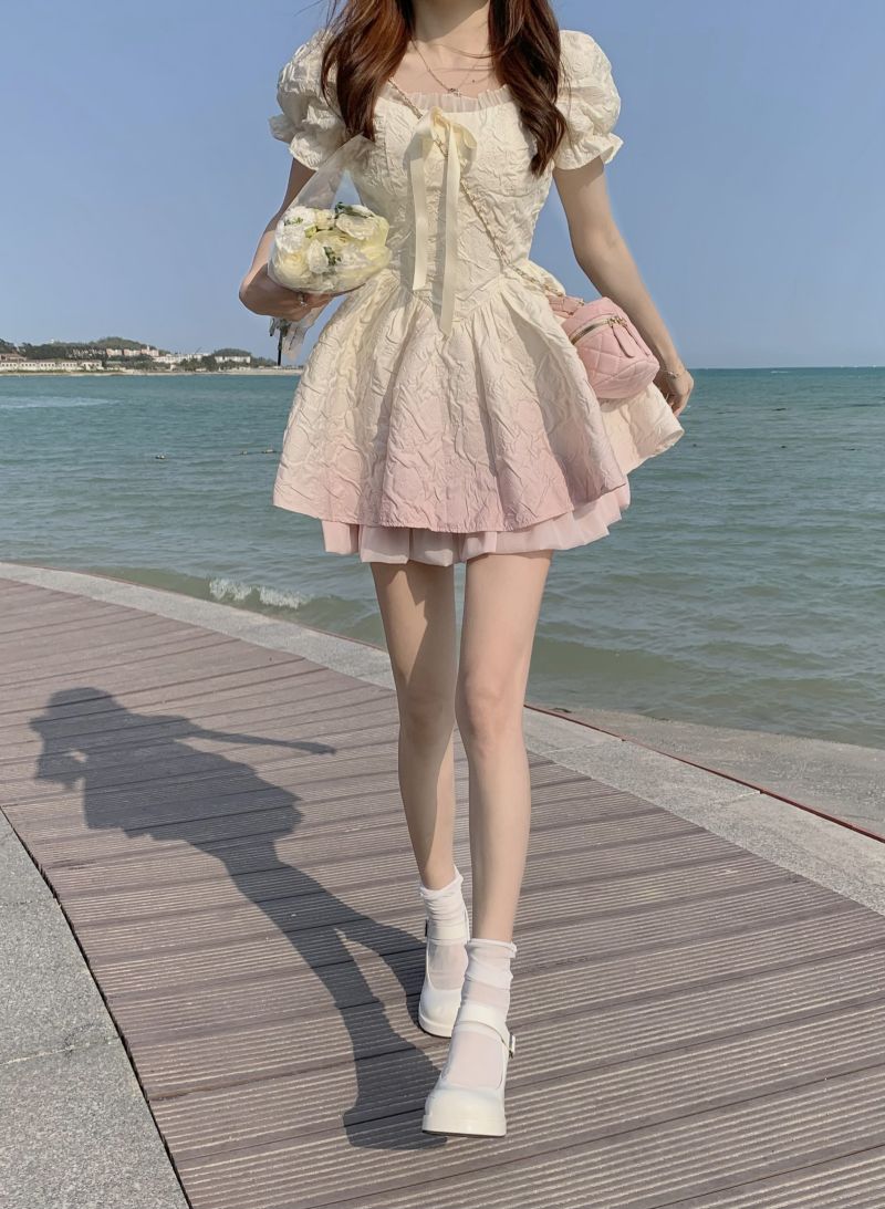 Gradient French Square Neck Puff Sleeve Dress Princess Tutu Skirt Petite Birthday Dress R0010