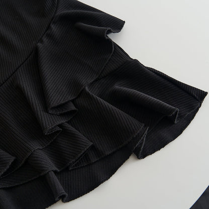 V-neck knitted dress new style ruffled trumpet sleeve slim French little black dress R0135