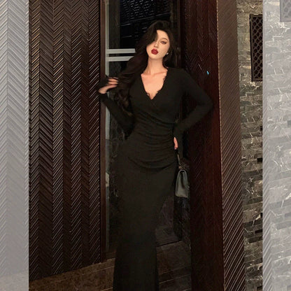 Lace black long sleeve dress for women V-neck party dress     S5702