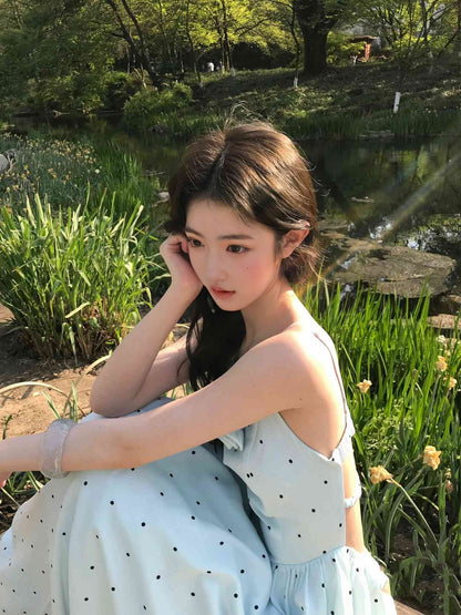 Gentle temperament blue polka dot suspender dress beautiful waist A-line long skirt R0714