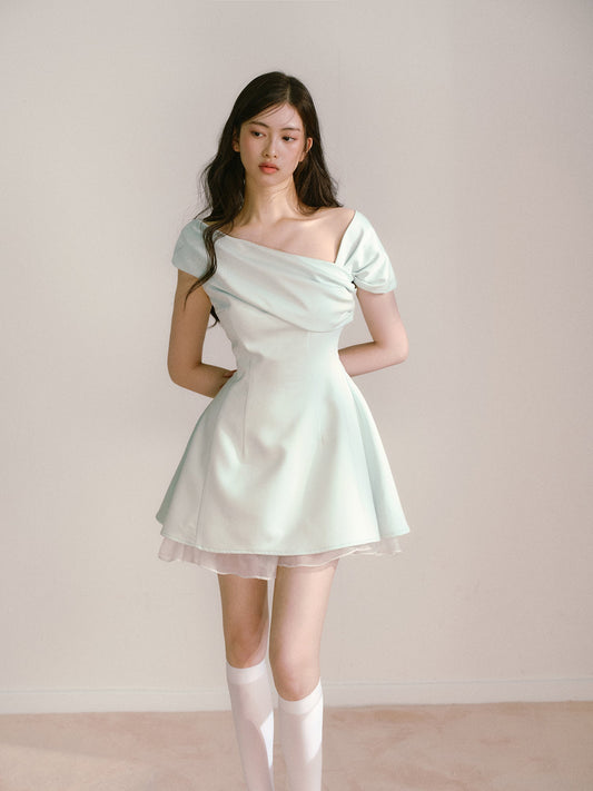 Mint green one-shoulder dress Qianjinfeng niche design unique beautiful waist skirt R5128