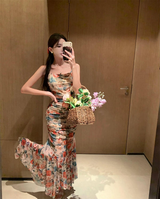 Retro floral suspender dress beautiful waist hip skirt R0657
