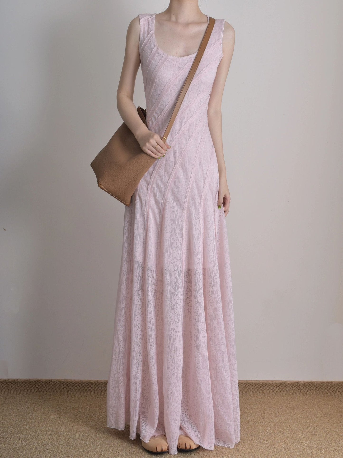 Pink suspender dress, beautiful waist temperament long dress R0533