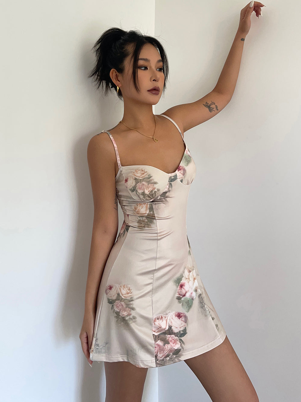 Rose suspender dress summer slim temperament sleeveless skirt waist a-line short skirt R3031