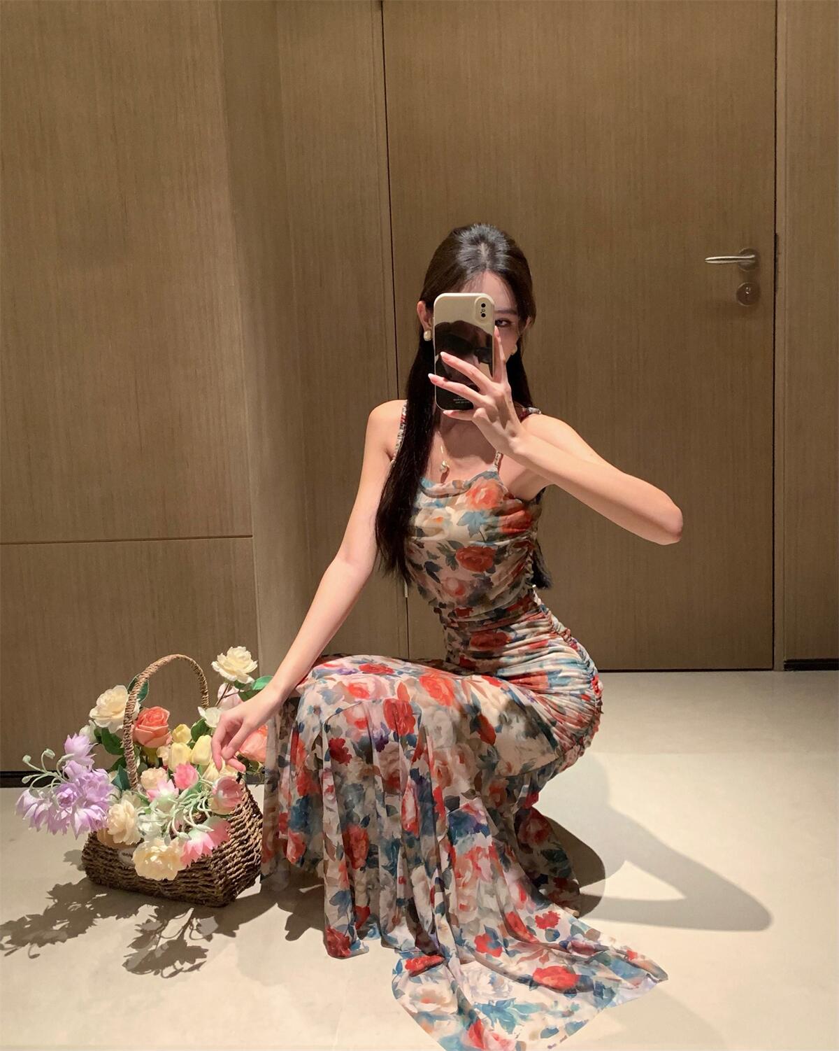 Retro floral suspender dress beautiful waist hip skirt R0657