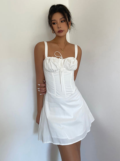 Sexy lace-up tube top suspender dress with design and slim waist and fishbone strappy short skirt R3049
