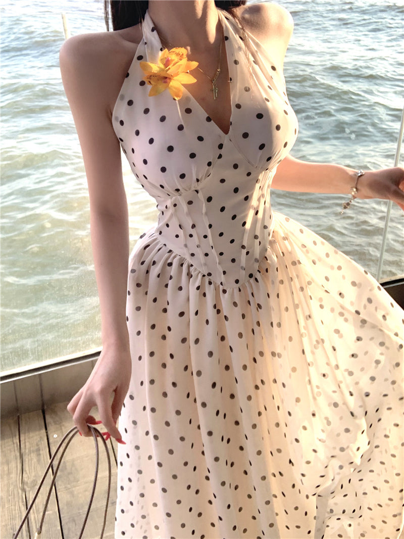 Small v-neck halter neck polka dot long dress with backless herringbone waist R0549