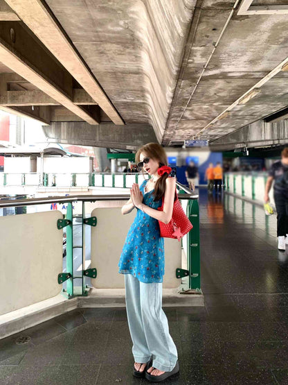 Retro blue v-neck floral vest dress with beautiful temperament and waist A-line short skirt R0642