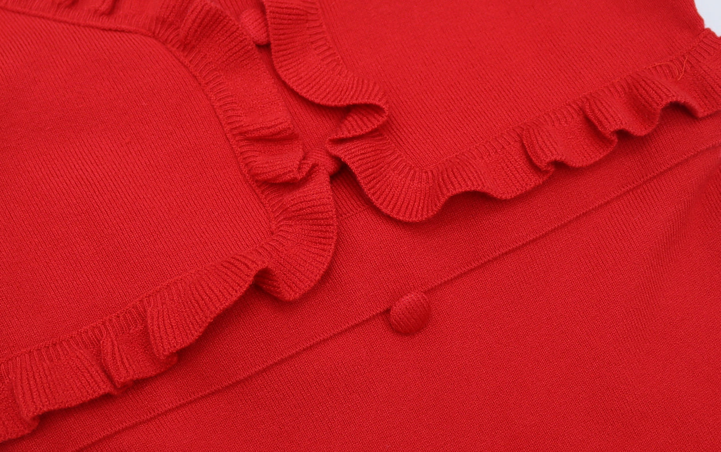 Sweet and spicy knitted hip skirt slim fit ear-edge dress design short skirt R0115