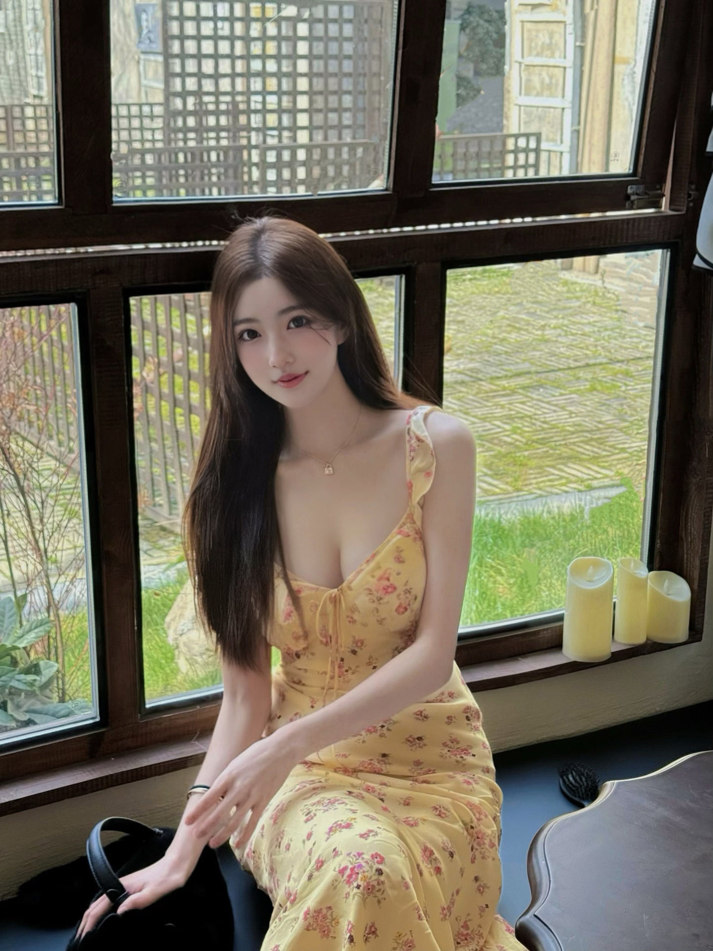Yellow floral suspender dress with gentle temperament and slim waist R0604