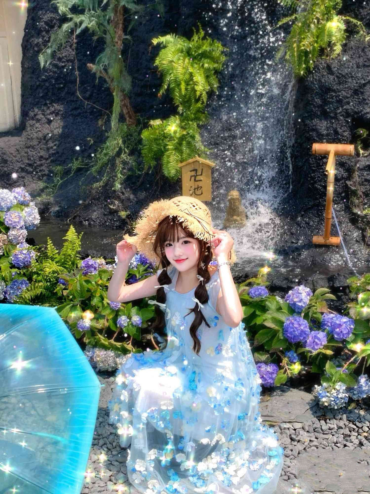 Gentle and sweet style blue flower short-sleeved dress holiday style A-line long skirt R0721
