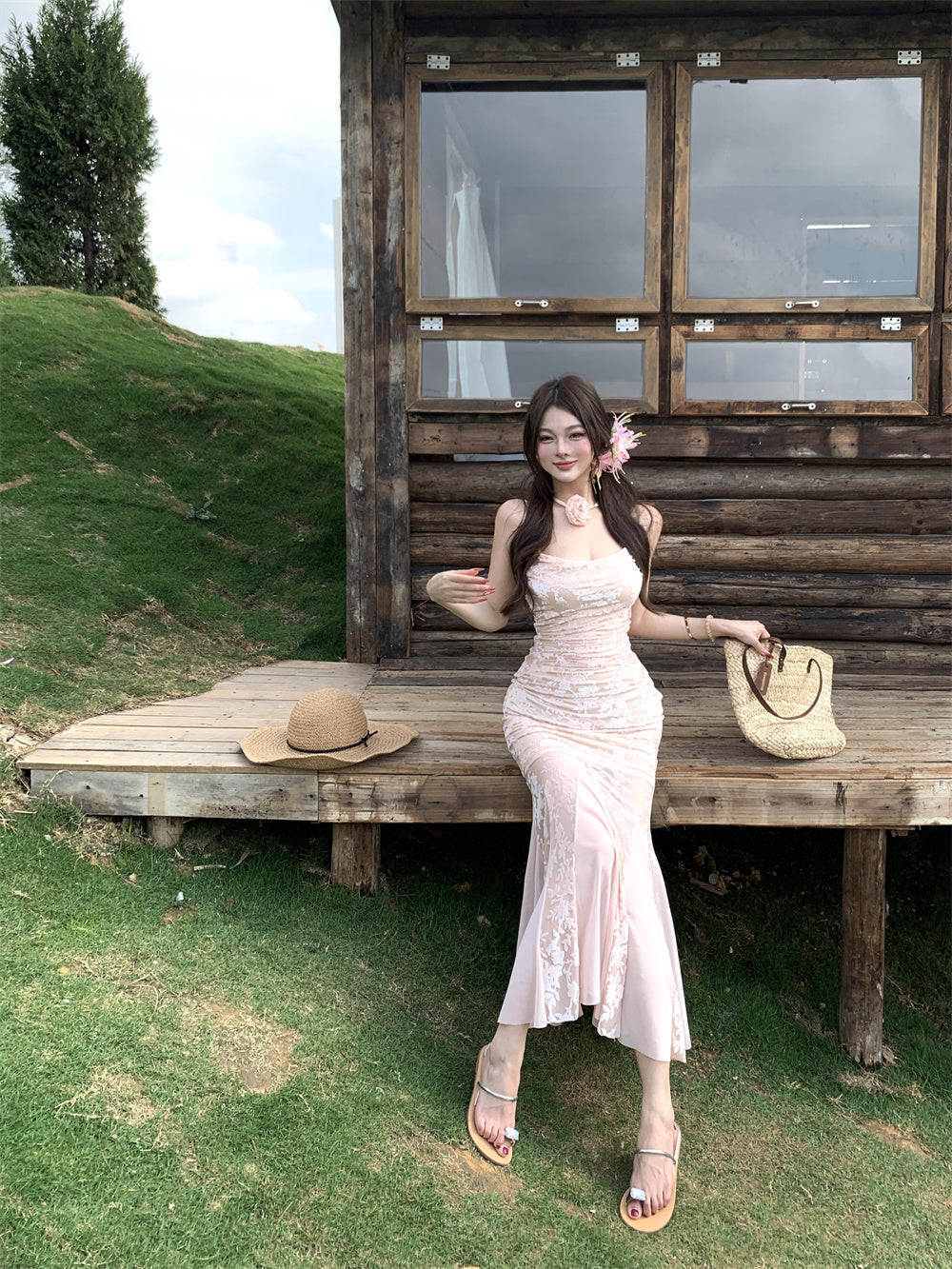 Pink floral suspender dress, beautiful waist, slim fit, hip fishtail skirt R0631