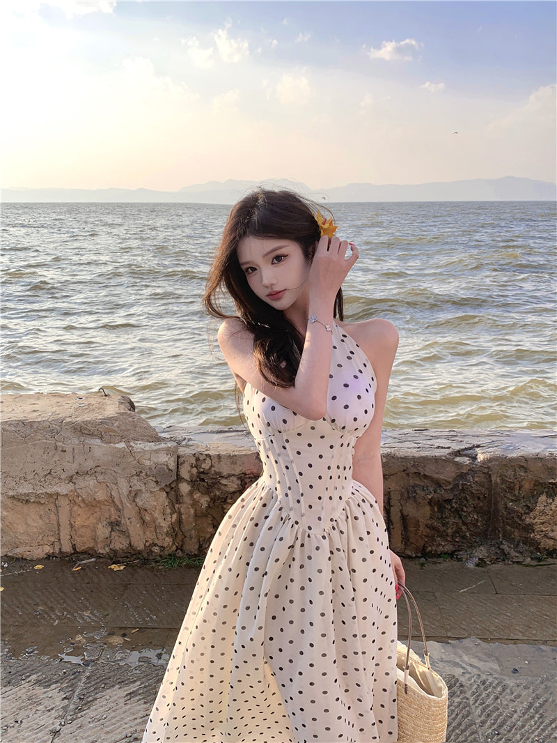 Small v-neck halter neck polka dot long dress with backless herringbone waist R0549