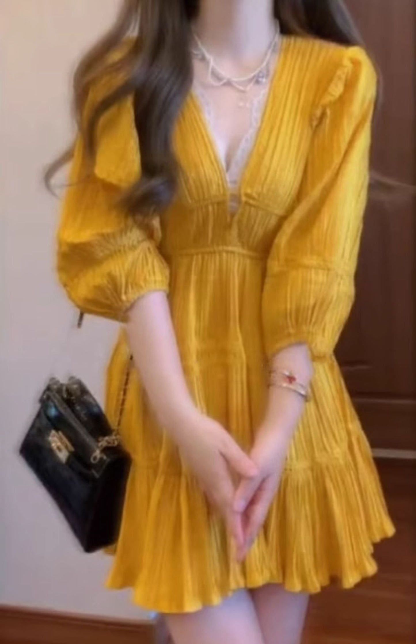 Yellow v-neck dress new style seaside holiday temperament waist a-line skirt R0678