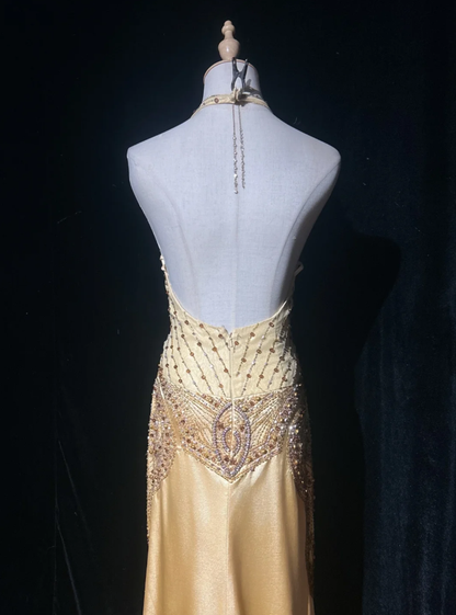 Sexy Halter V Neck Yellow Satin Beaded Mermaid Long Evening Dress 20th Birthday Outfits SP1794