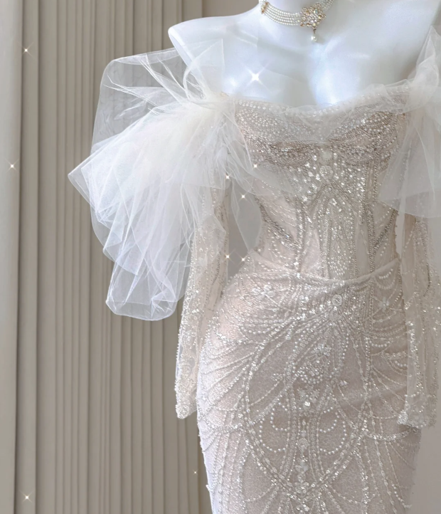 Elegant Mermaid Off The Shoulder Sequin Long Sleeves Wedding Dresses Brides Dress P0008