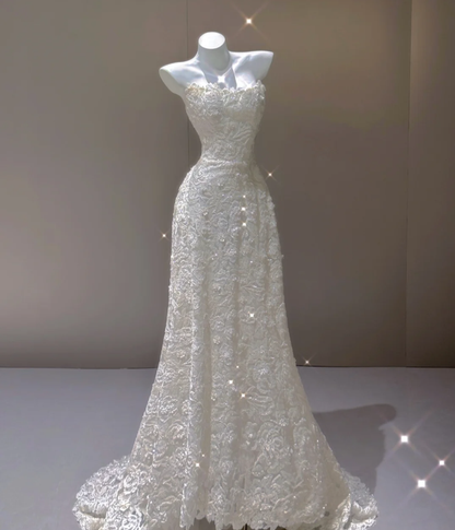 Elegant A Line Strapless White Lace Sleeveless Long Wedding Dresses Brides Dress P0014