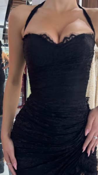 Sexy Black Halter Lace Mermaid Slit Long Evening Dress Party Gown
