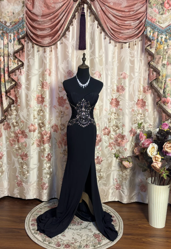 Stylish Black Strapless Beaded Satin Mermaid Slit Evening Dress Long Wedding Guest Dress SP1607