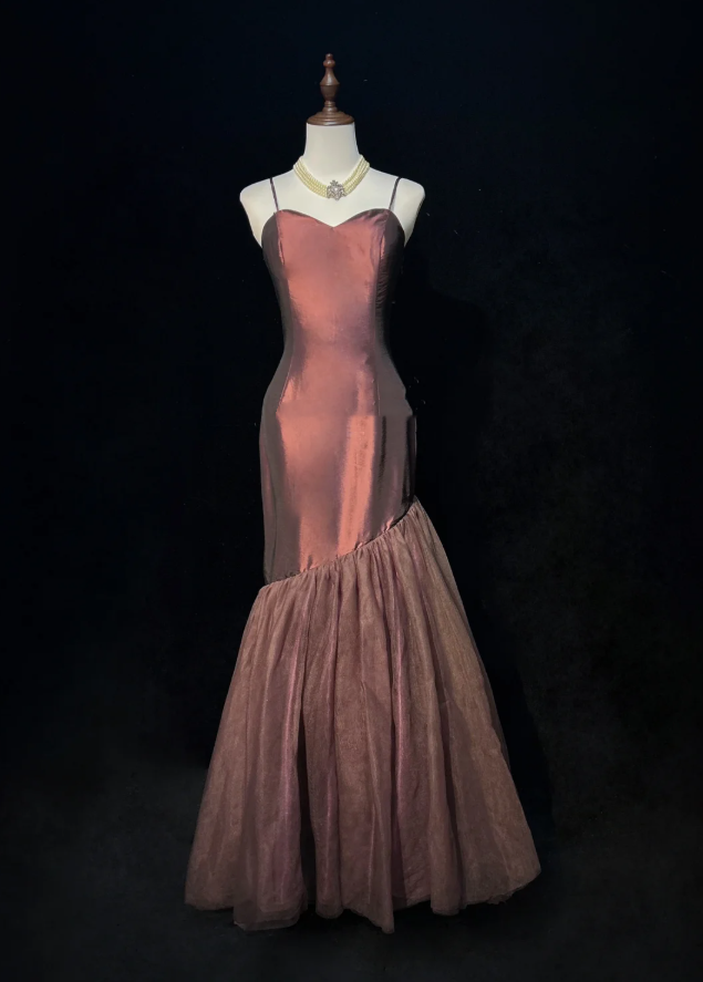 Vintage Spaghetti Straps Dark Burgundy Satin Tulle Mermaid Long Evenng Dress Party Gown Formal Wedding Guest Dress