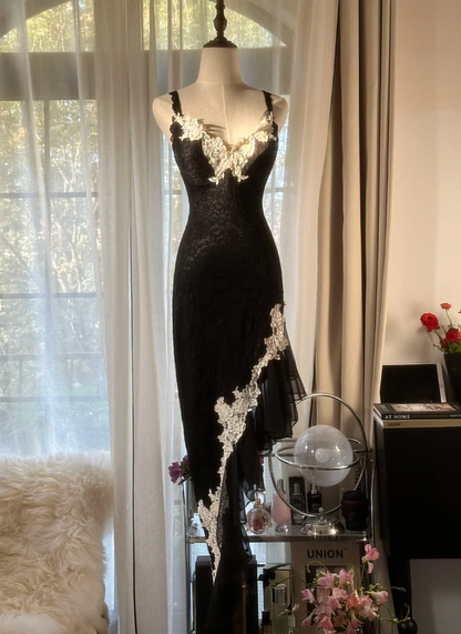 Sexy Black Spaghetti Straps Lace Appliques Mermaid Evening Dress Long Party Dress D2295