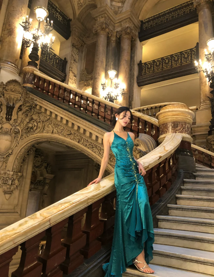 Vintage Emerald Green Halter V Neck Satin Beaded Appliques Mermaid Long Wedding Guest Dress,Formal party Dress Birthday Prom Dress D2003