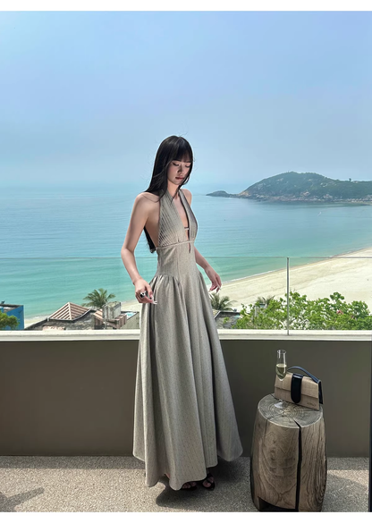 Fashion Halter Gray satin Pleated A Line Long Wedding Guest Dress Backless Long Evening Dress Prom Gown With Pockets