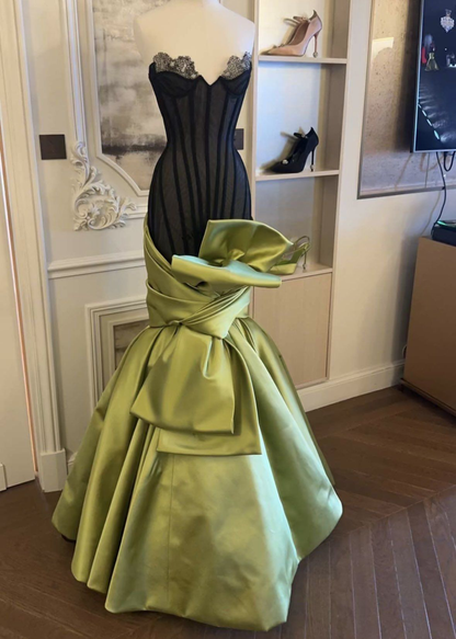 Chic Green Strapless Satin Bow Mermaid Evening Dress Long Party Gown