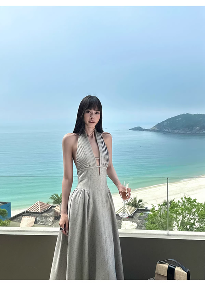 Fashion Halter Gray satin Pleated A Line Long Wedding Guest Dress Backless Long Evening Dress Prom Gown With Pockets
