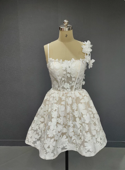 Pretty Homecoming Dress Spaghetti Straps Applique Tulle Short Prom Dress Back to School Outfits Party Dress  D6069