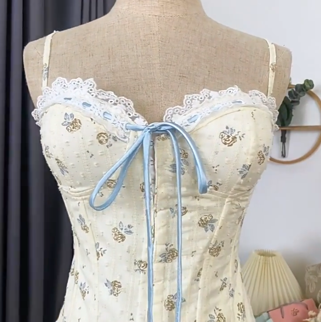 Simple Homecoming Dress Spaghetti Strap Lace Prom Dress Back to School Outfits Party Dress  D6208