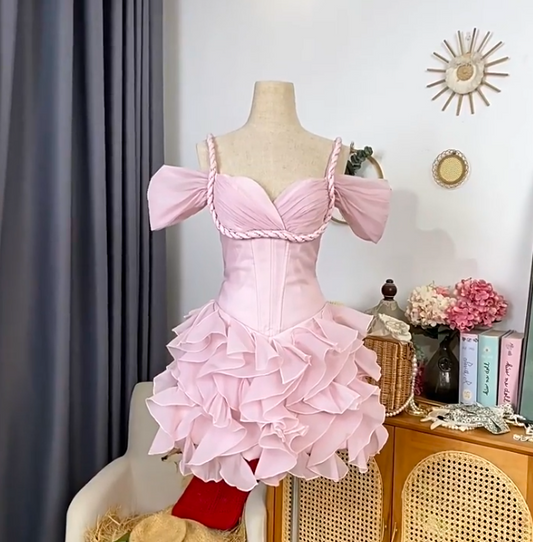 New Homecoming Dress Spaghetti Strap Tulle Cascade Prom Dress Back to School Outfits Party Dress  D6212