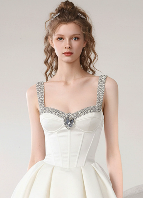 Elegant Homecoming Dress Spaghetti Strap Rinestone Pleated Prom Dress Back to School Outfits Party Dress  D6244
